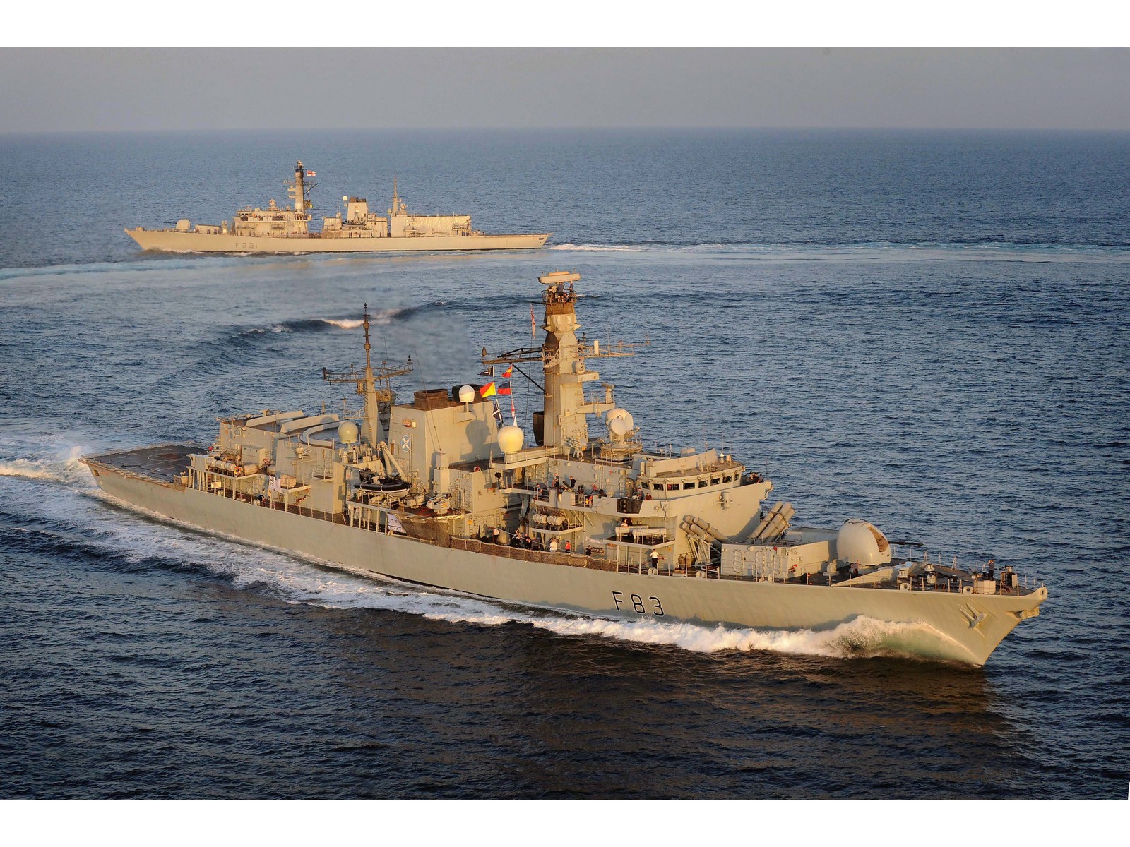 HMS St Albans.jpg